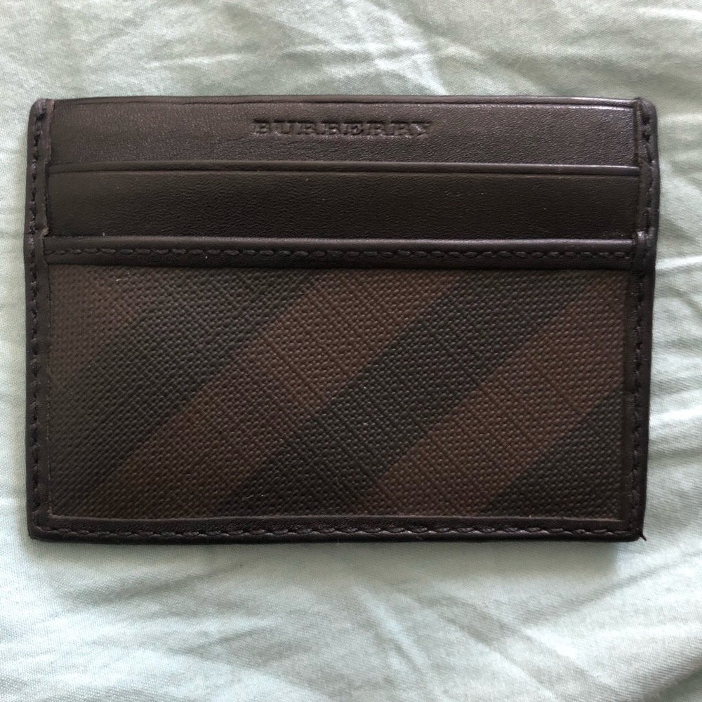 Burberry card holder.